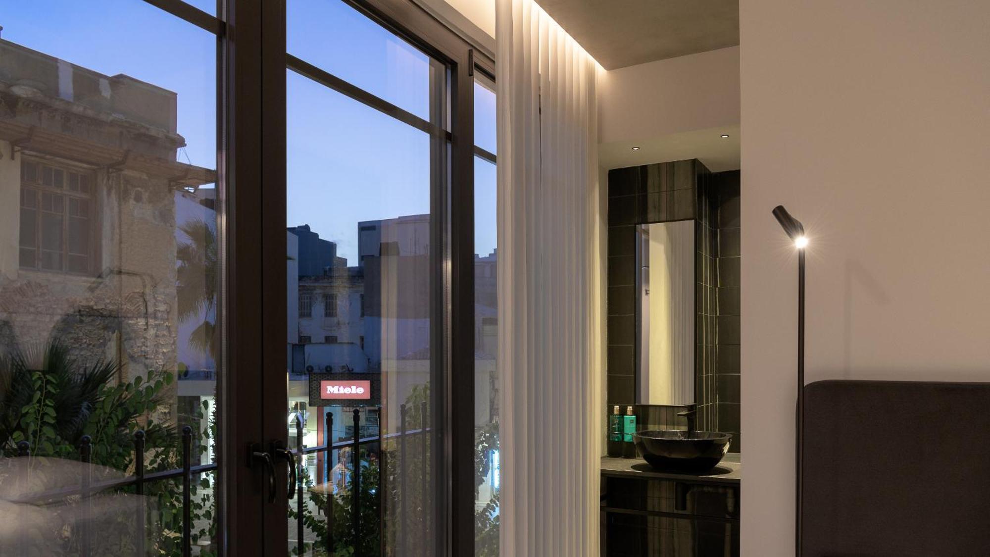 Pleiades Urban Stay By Semavί Ираклион Экстерьер фото