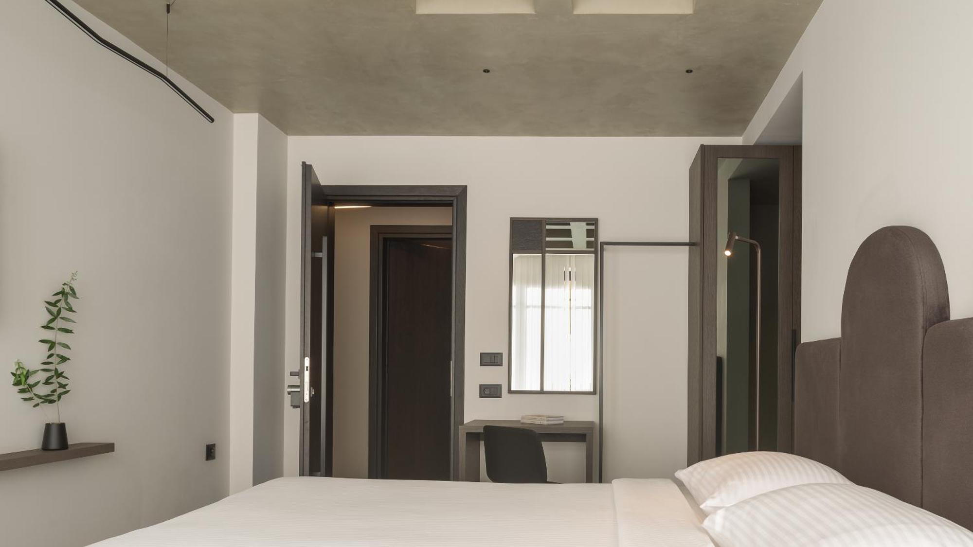 Pleiades Urban Stay By Semavί Ираклион Экстерьер фото