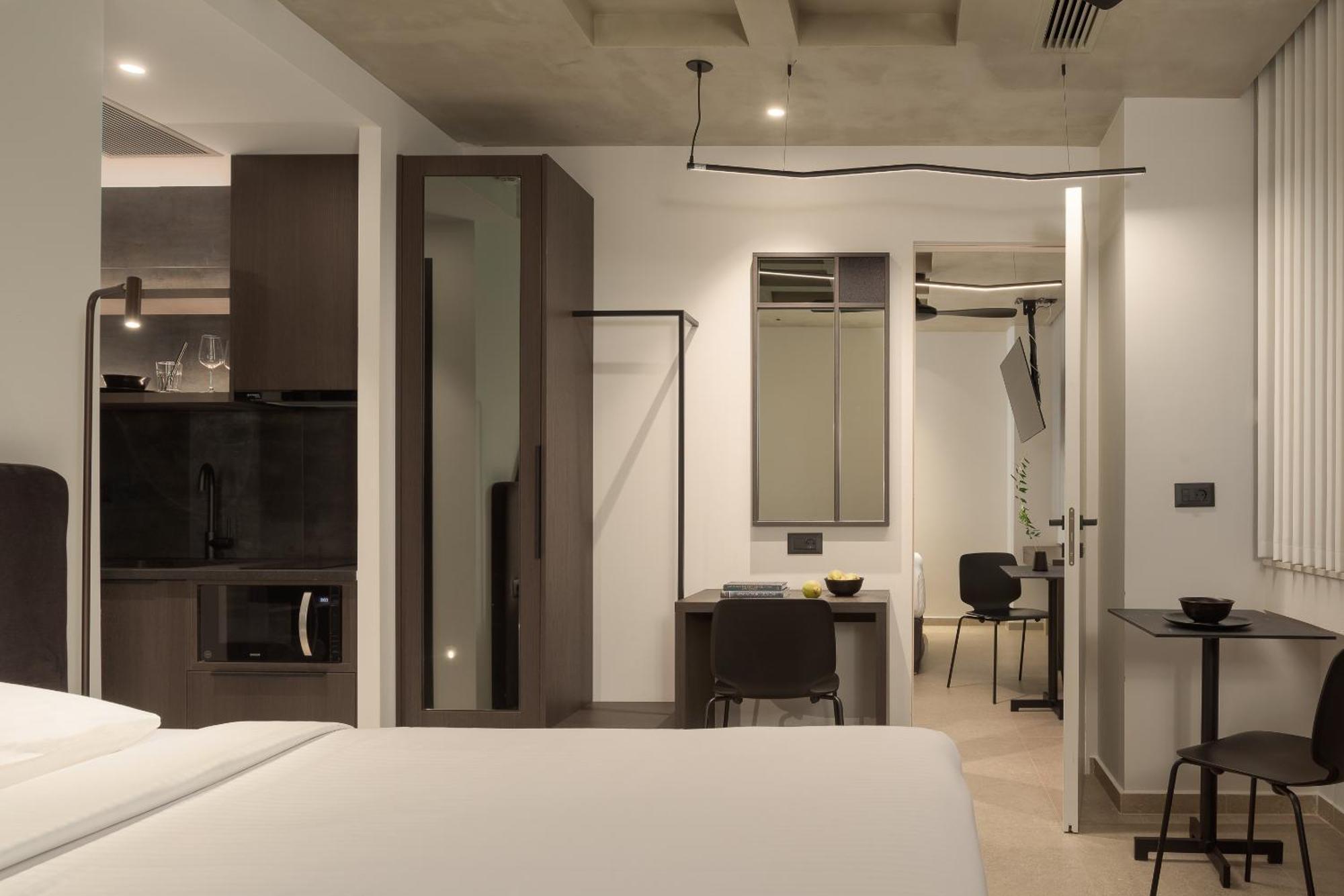 Pleiades Urban Stay By Semavί Ираклион Экстерьер фото